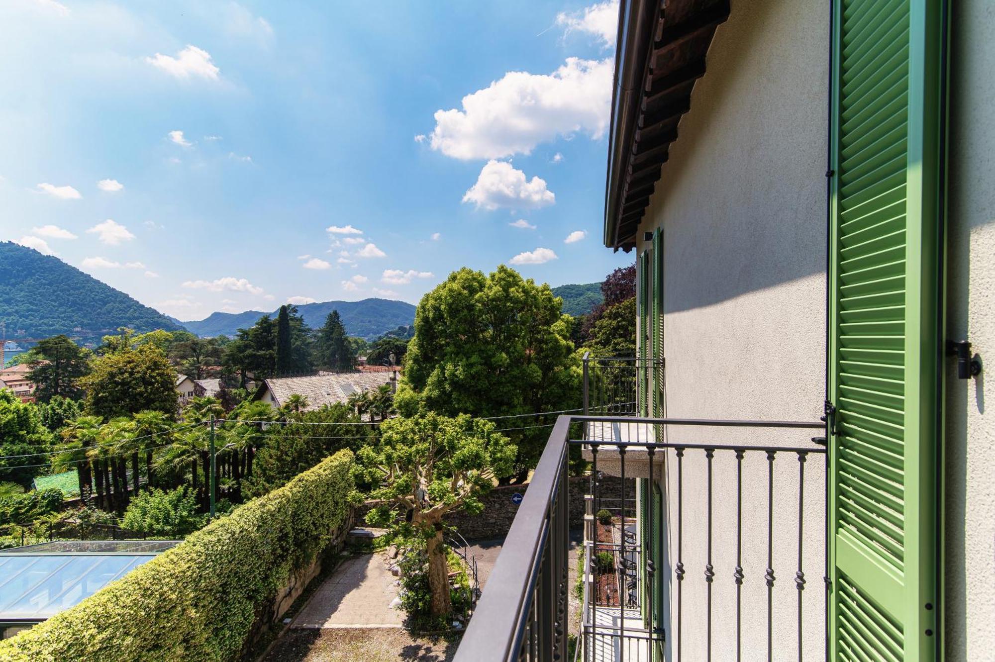 Hotel Ristorante La Vignetta Чернобио Екстериор снимка