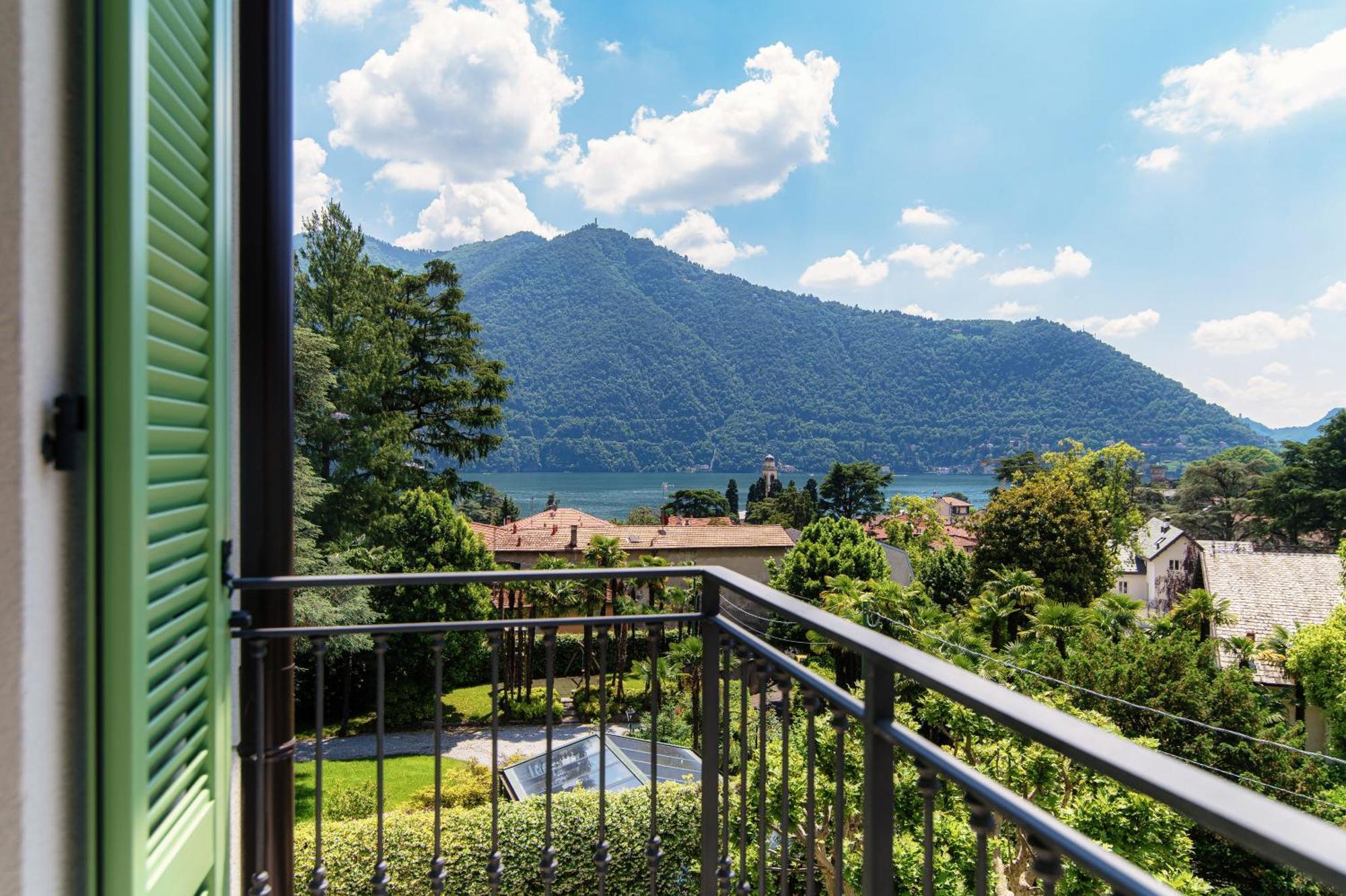 Hotel Ristorante La Vignetta Чернобио Екстериор снимка